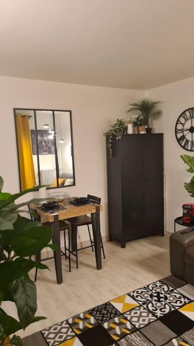 Emplacement Exceptionnel Et Rare Paris Suresnes Longchamp Kültér fotó