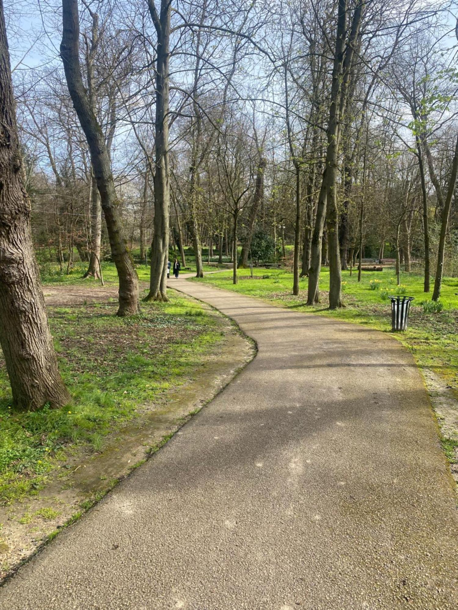 Emplacement Exceptionnel Et Rare Paris Suresnes Longchamp Kültér fotó